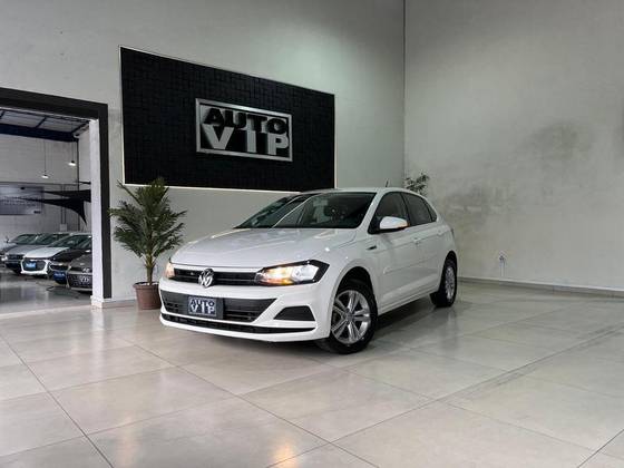VOLKSWAGEN POLO 1.0 200 TSI COMFORTLINE AUTOMÁTICO